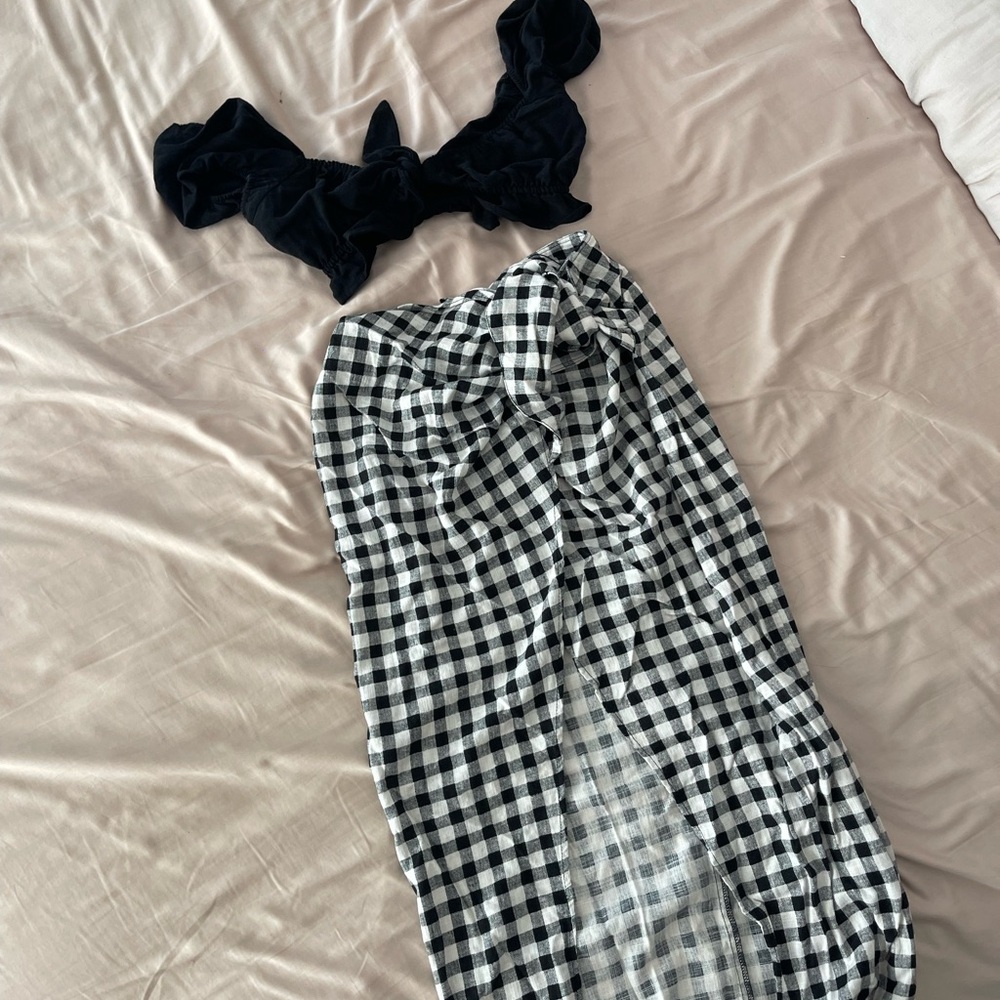 Zara split skirt set with crop top bralette